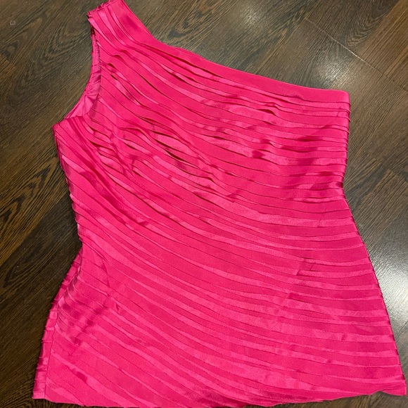 Calvin Klein Tops - Calvin Klein One Shoulder Blouse